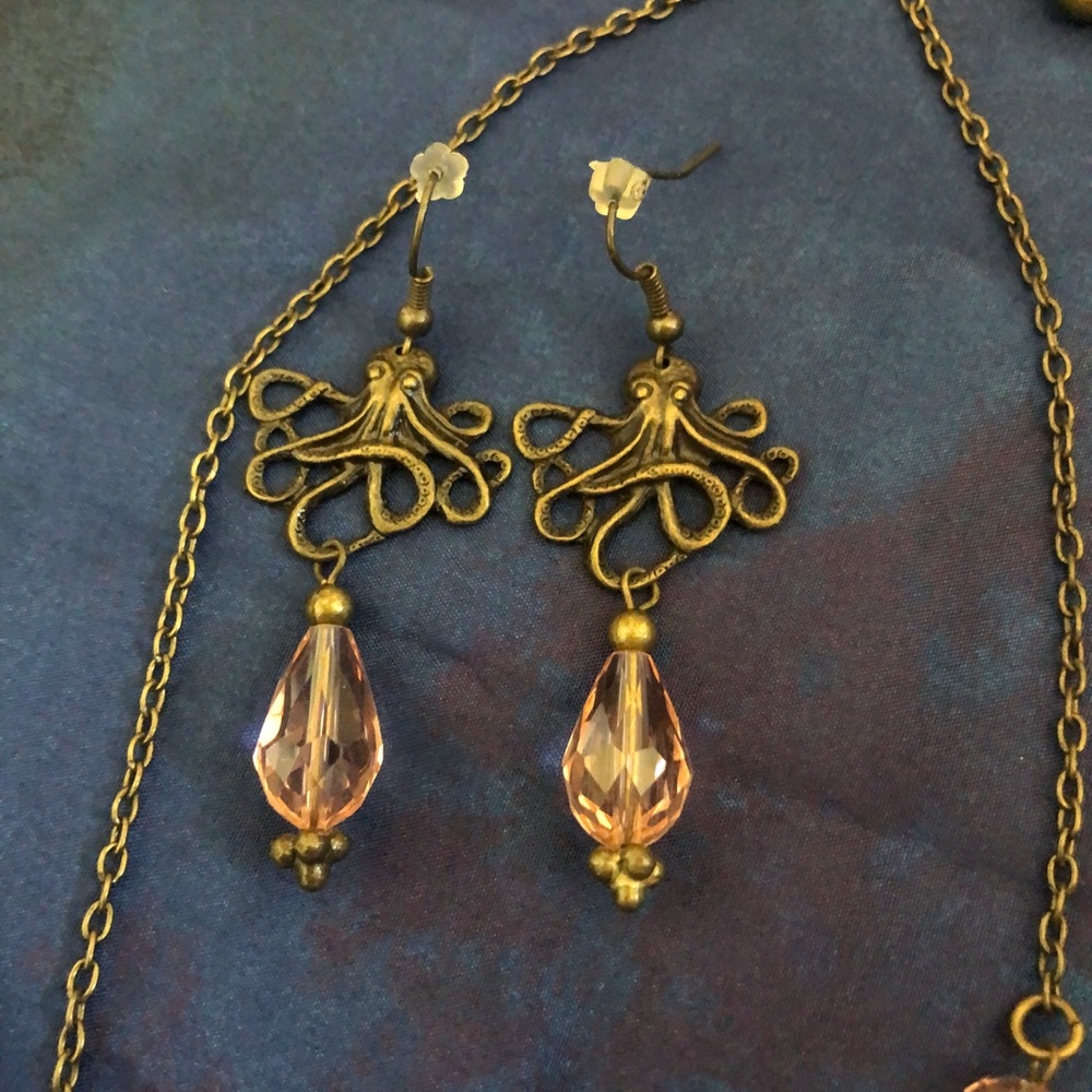 Bronze octopus and pink gems, necklace and matching earrings - Picture 4 of 4